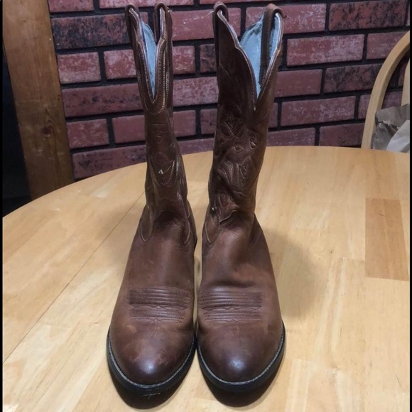 ARIAT WOMEN'S HERITAGE WESTERN BOOTS - Picture 2 of 4